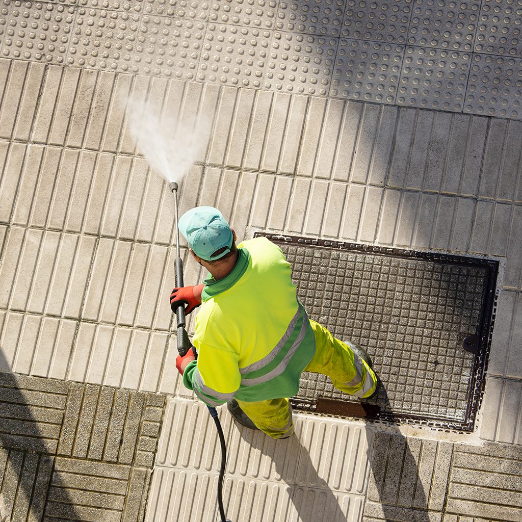 Read more about the article Pressure Washing Services in Albuquerque